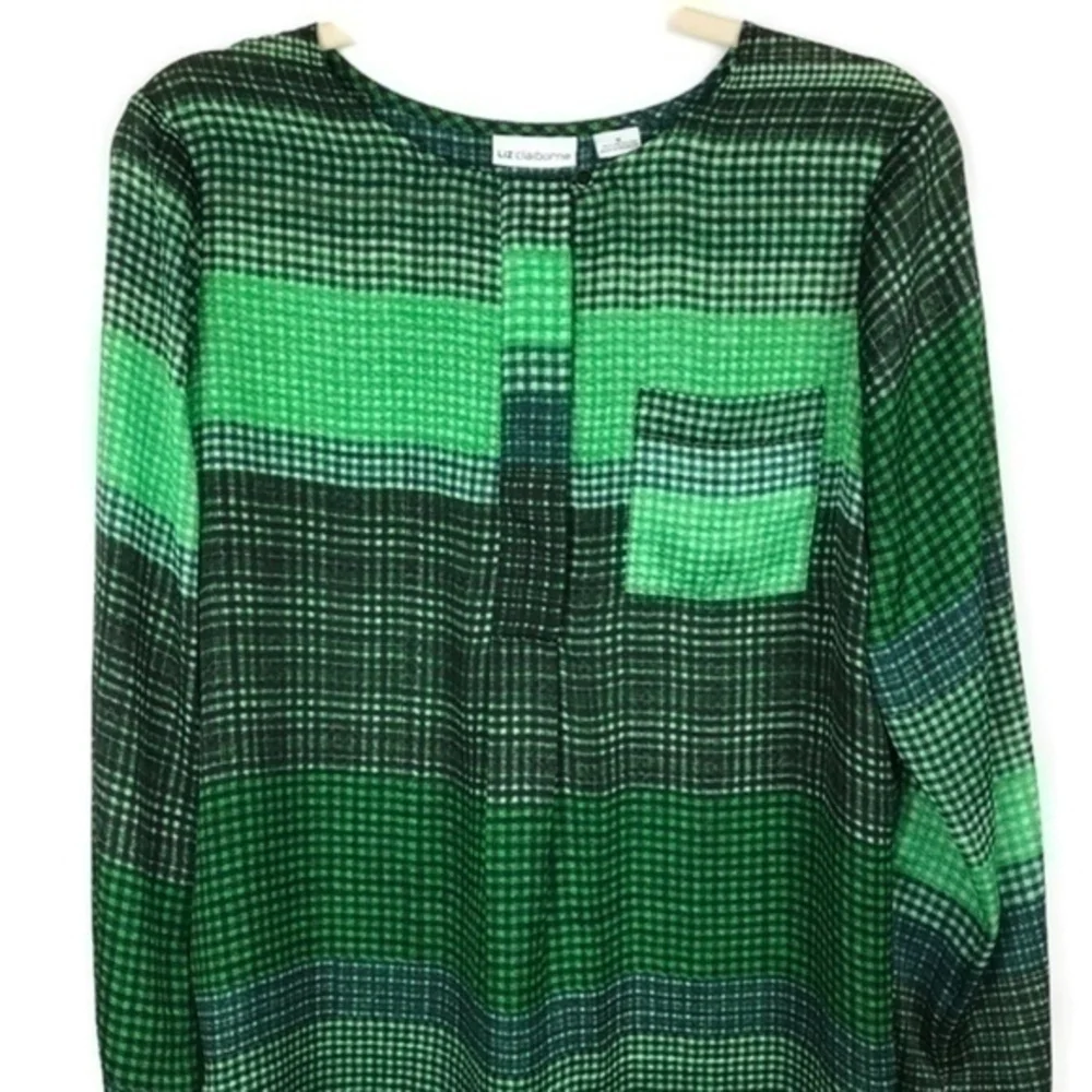 Liz Claiborne Green Black Checkered Loose Fit Breast Pocket  Blouse Size Medium